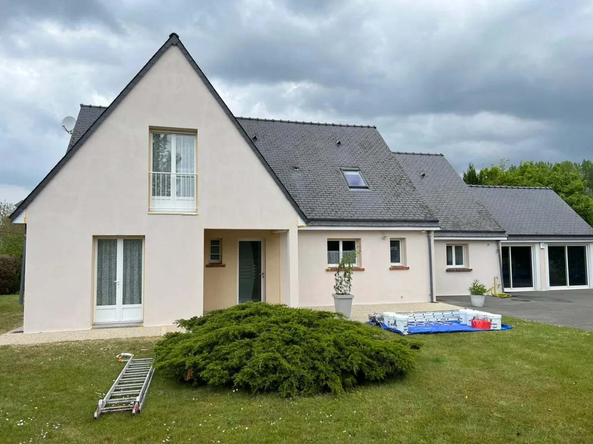 Ravalement de façade en Eure-et-Loir (28) par J.K COUVERTURE